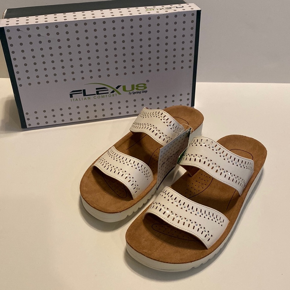 Flexus by Spring Step SZ 8.5 Bayshore White Slides Sandals NIB